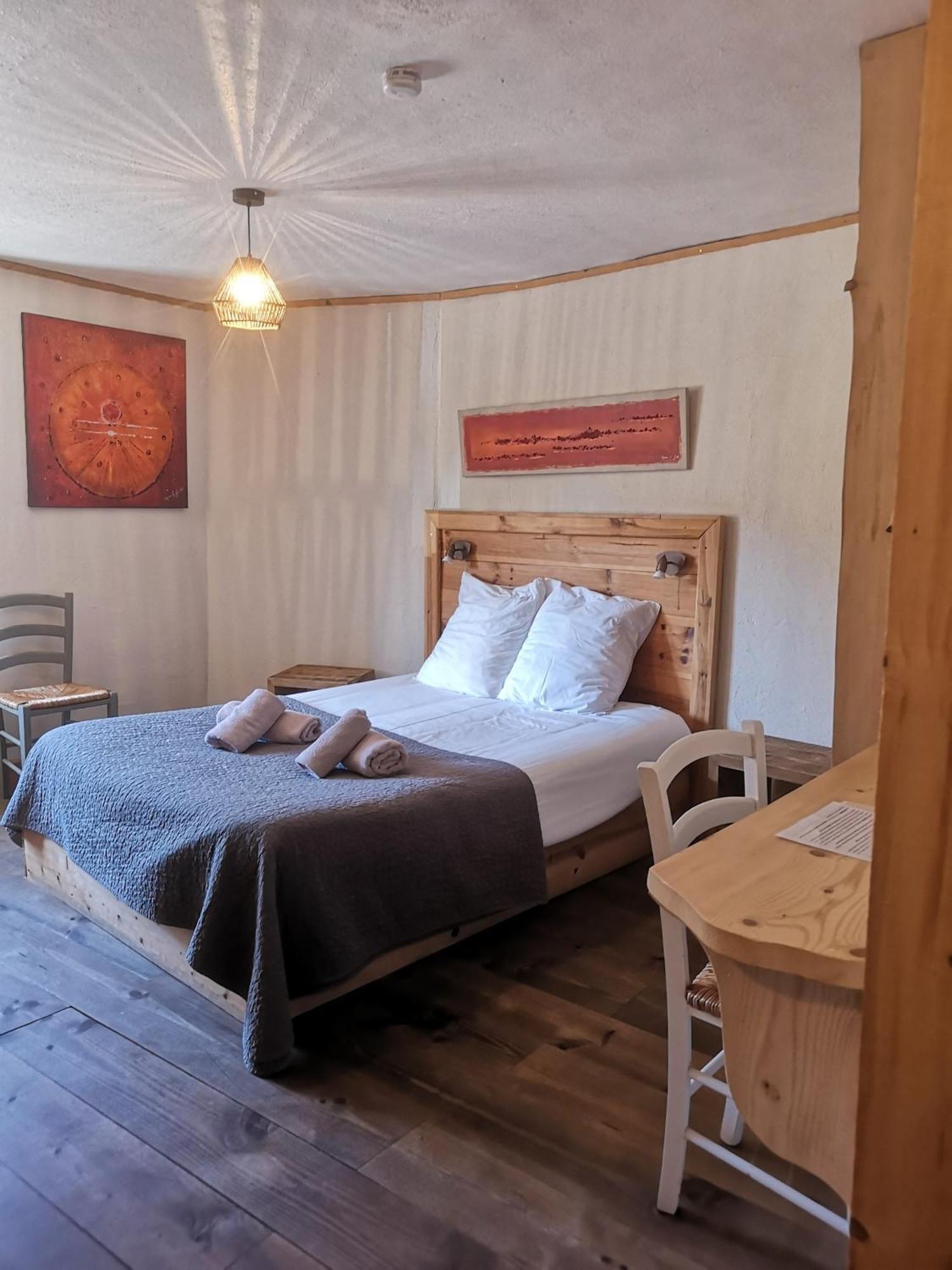 Auberge des deux Moucherolles Corrençon-en-Vercors Extérieur photo